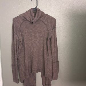 Turtle neck long sleeve